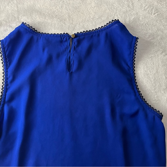 Liz Claiborne Career Blue Floral Women's Top - Picture 7 of 10